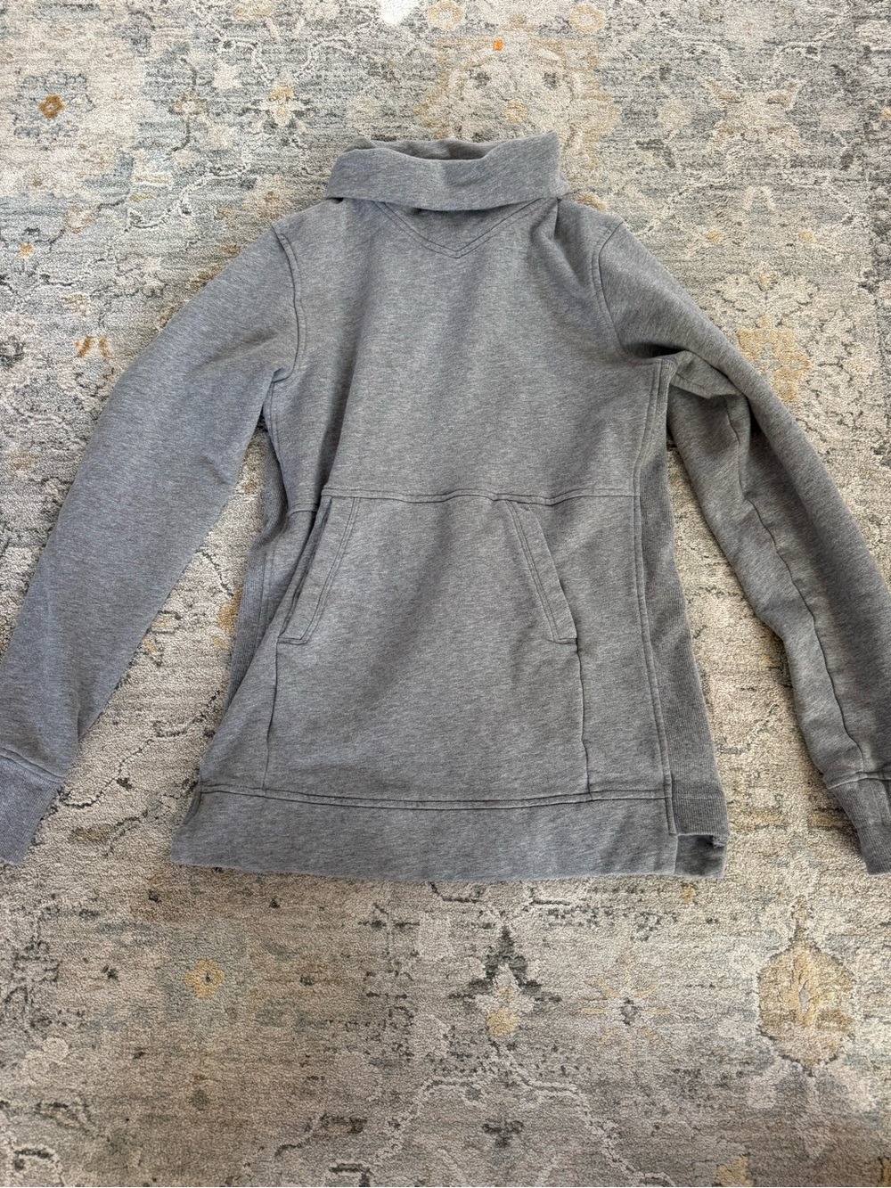 lululemon press pause pullover